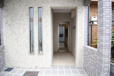 【エントランス】 | ヴィラ桜井 | 毎日通るエントランスはこのようになっています