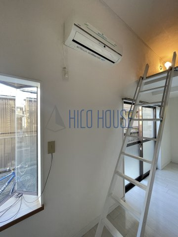 レザヴィの設備