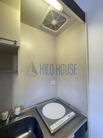 レザヴィのキッチン