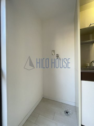 レザヴィの設備