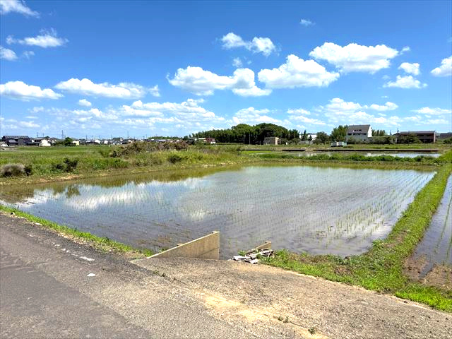 ５２５５５　各務原市那加山下町土地の外観