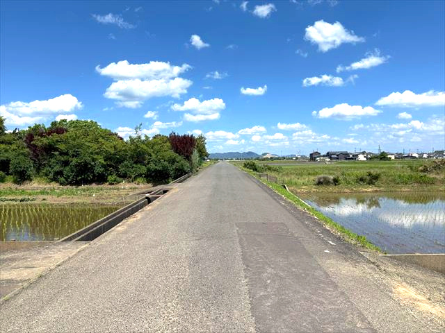 ５２５５５　各務原市那加山下町土地の外観