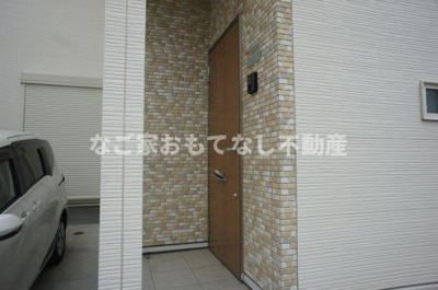【エントランス】 | カーサ金田町
