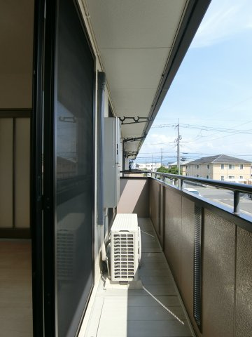 ミキカメディアマンション　A棟のバルコニー