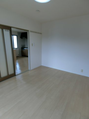 ミキカメディアマンション　A棟の洋室