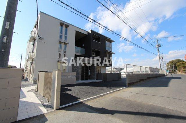 シャーメゾン山川