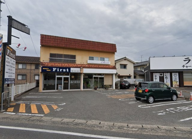 内田ビルの外観