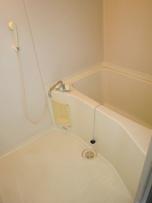 【浴室】 | ビューラー・イノコシ