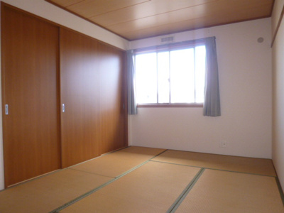 【寝室】 | ビアン連島Ｅ