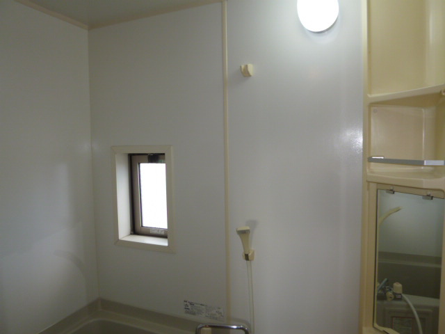 ビアン連島Ｅの浴室