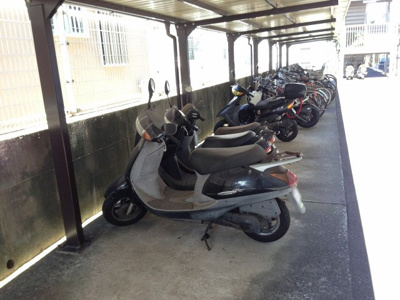 【その他共用部分】 | ルミネたまプラーザ | バイク置場