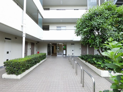 【エントランス】 | 長原パークハウス