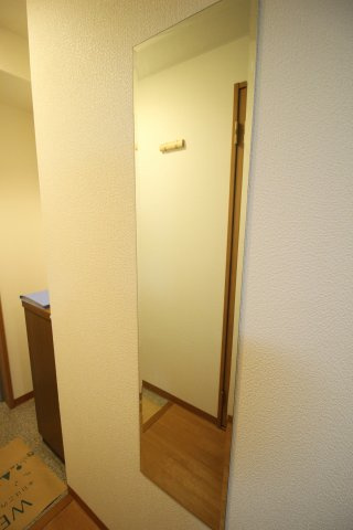 【設備】 | ルミエール八尾Ⅱ | ★玄関全身鏡付★