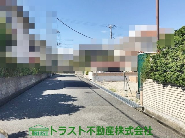 神戸市西区竹の台2期-1号棟　新築戸建の前面道路含む現地写真