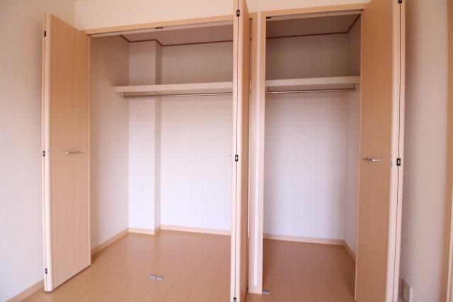 オーク伊川の収納