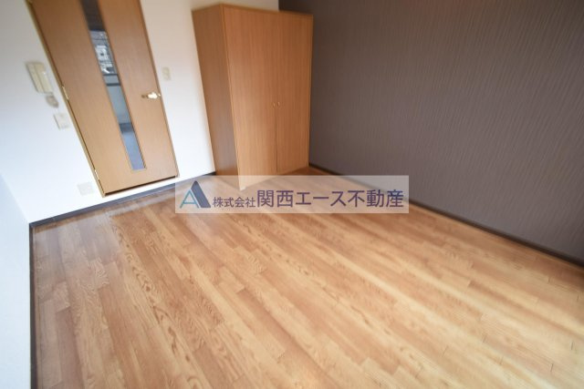 【居間・リビング】 | ソレイユ畷