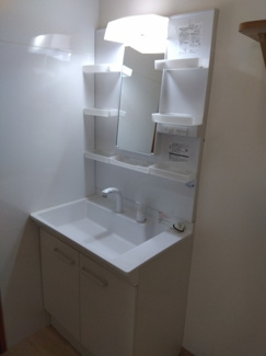 【独立洗面台】 | シャワー付き洗面台