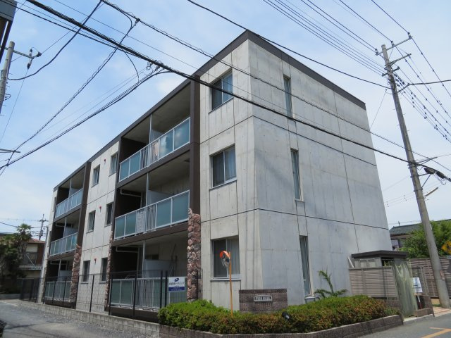 ピソ・イデアールの外観