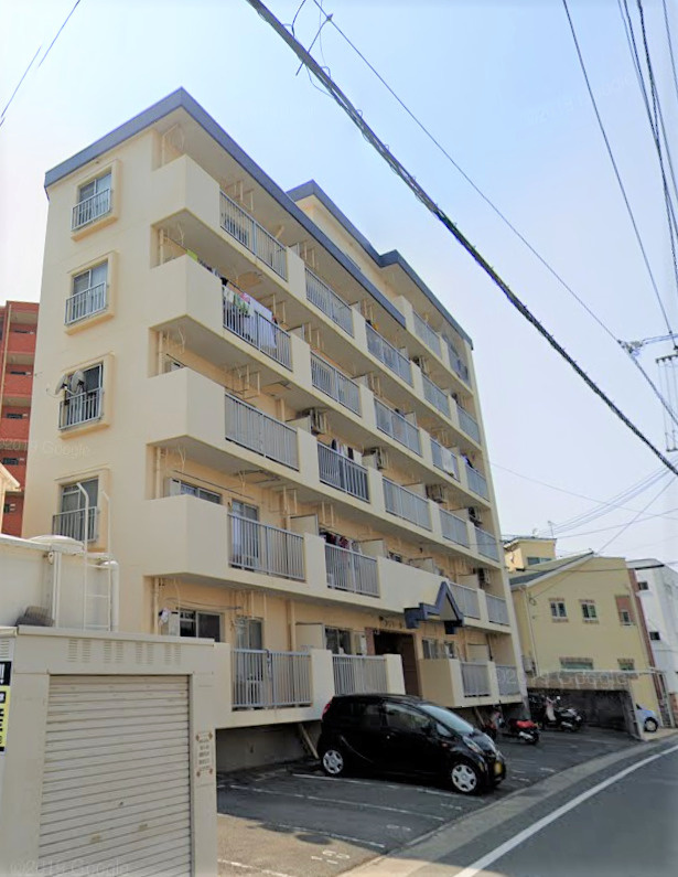 フラワーガーデンの外観