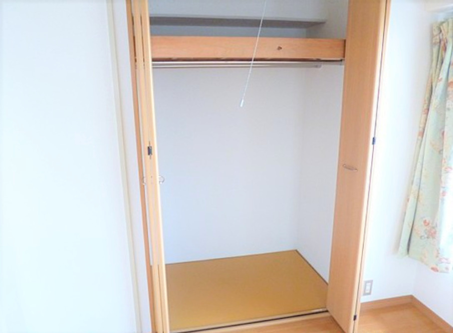 フラワーガーデンの収納|たっぷりとした収納スペースです