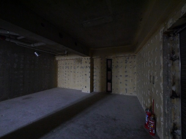 ライフコート富雄　店舗の内装