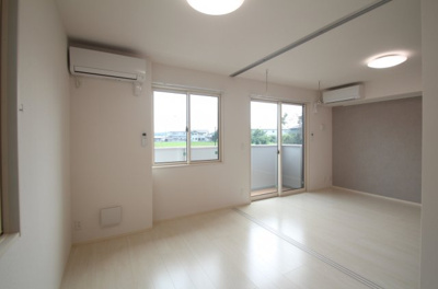 【寝室】 | シャルムB