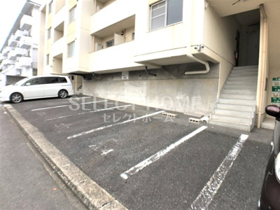 【駐車場】 | ガーデン上地