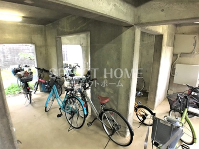  | ガーデン上地