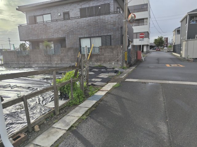 ２４０９９　本巣市上真桑土地の前面道路含む現地写真