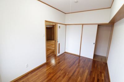 【洋室】 | 西原町上原2丁目　住宅兼アパート | アパート