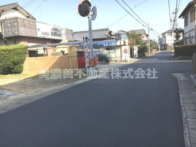 ４７１４９　岐阜市黒野南土地の前面道路含む現地写真