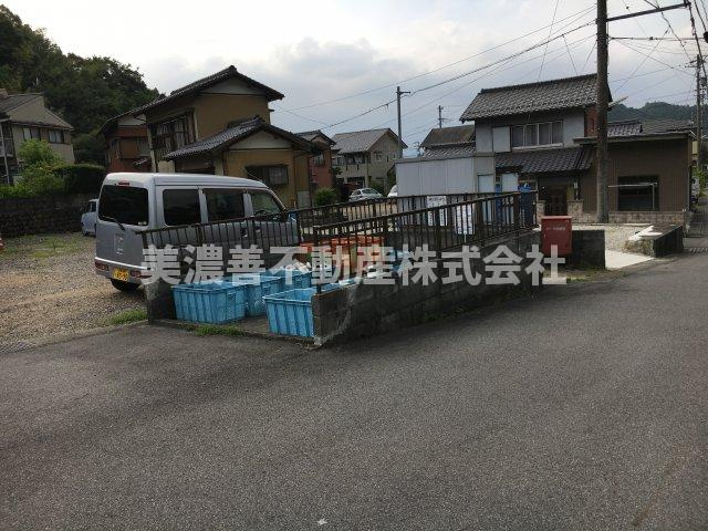 ４８８９４　山県市高富土地の外観