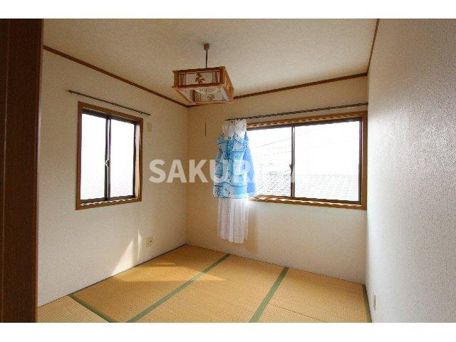 コーポクリオーネの和室