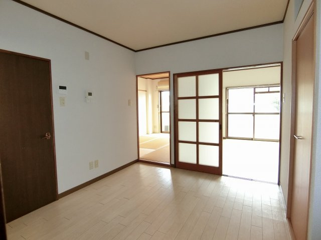 サンフィールドの居間・リビング|※現況優先です