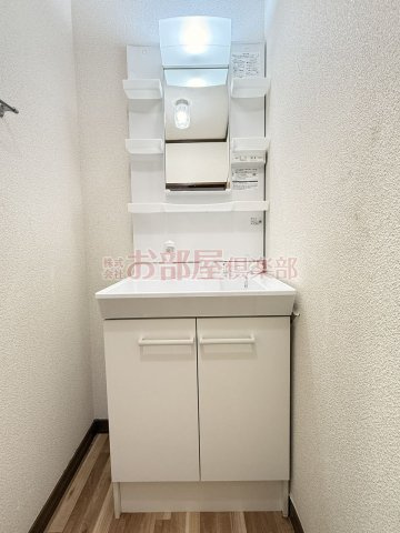 サンフィールドの洗面所|脱衣スペースもあります