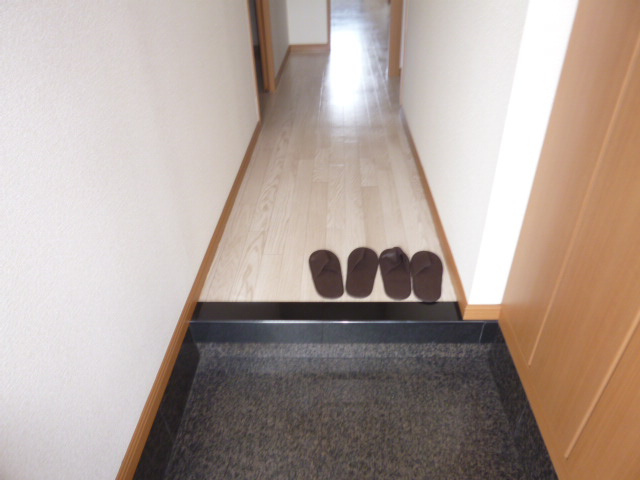 ＫＴセブンパレスの玄関