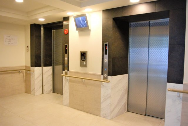 ライオンズマンション六ッ門サンリヤンタワーのその他共用部分|エレベーターは2基あります