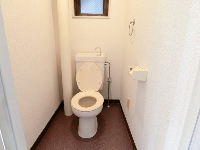 エステートモアのトイレ|※現況優先
トイレも気になるポイント