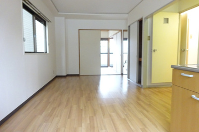 【居間・リビング】 | 山口ビル