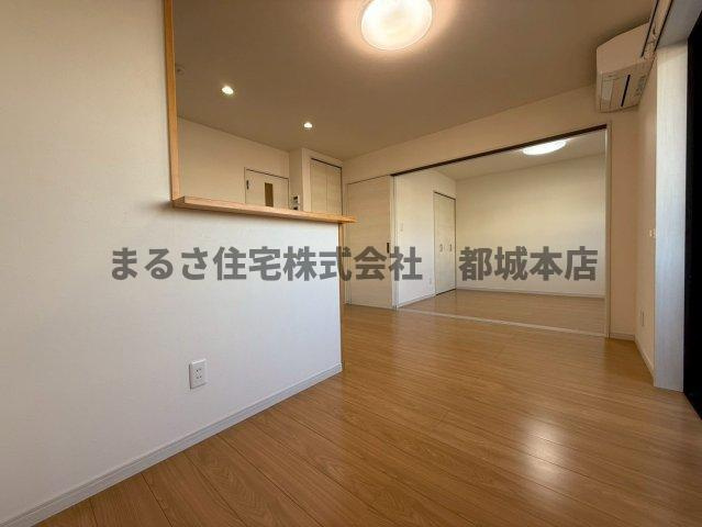 CUORE　OKIMIZUの居間・リビング