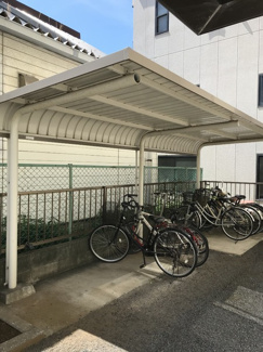 【その他共用部分】 | 屋根付きの自転車置き場
