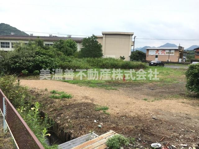 ５０４２４　岐阜市加野土地の外観