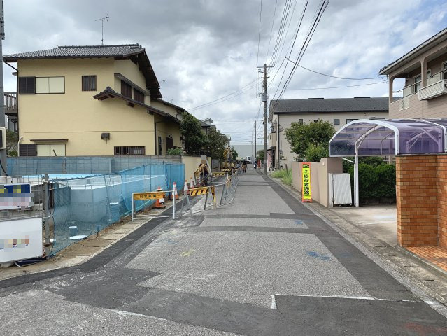 習志野市秋津4丁目　新築戸建　4098万円～の前面道路含む現地写真