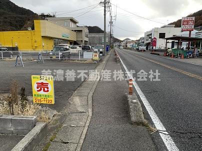 ５２２４１　岐阜市岩田東土地の外観