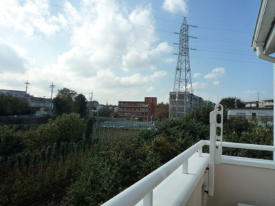 【展望】 | ブランシェⅠ | 2階・バルコニーからの眺望です♪周りに視界を遮る建物がないので景色がよく見渡せます！