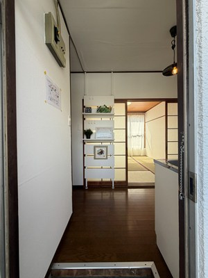 静香荘の内装|玄関です