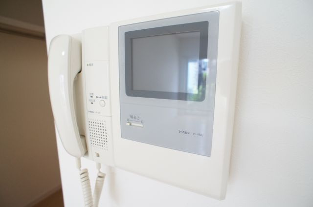 【セキュリティ】 | スマイルⅡ番館 | モニター付きで急な来客にも安心です。