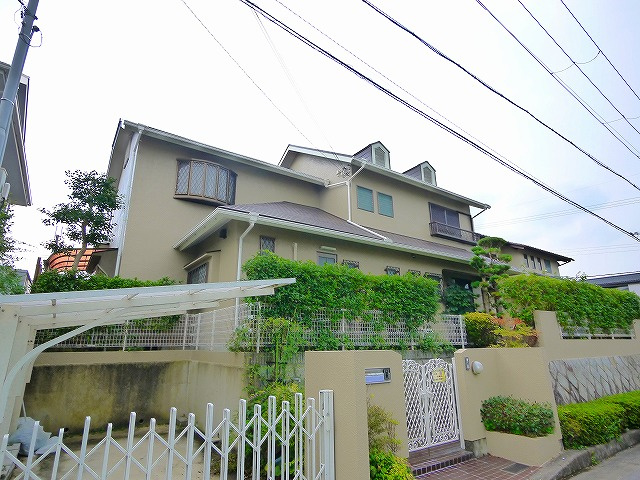 佐保台戸建の外観