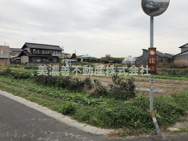 ３２５１８　羽島市正木町大浦土地の外観