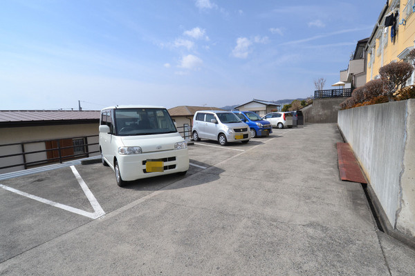 【駐車場】 | ＶＩＬＬＡ鈴木